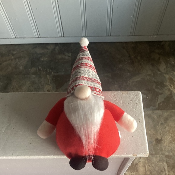 NWT- 16” Adorable Red- White, Red & Gray ❄️ Hat- Holiday Gnome Decoration - Picture 9 of 16